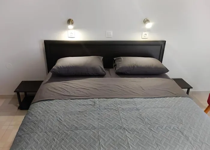 Helene Mirteni Apartment